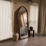 ⁦مرايا "موكا" (إطار خشب زان بني)⁩ - الصورة ⁦4⁩